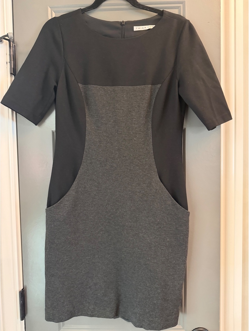 Trina Turk lined knit dress charcoal black